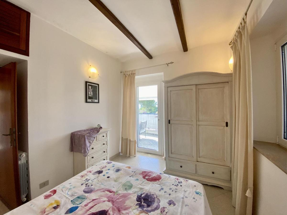 Holidaycasa Mike - Con Terrazzo Vista Mare Sperlonga Ngoại thất bức ảnh