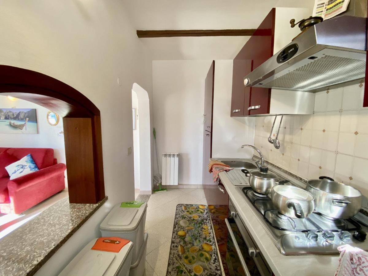 Holidaycasa Mike - Con Terrazzo Vista Mare Sperlonga Ngoại thất bức ảnh