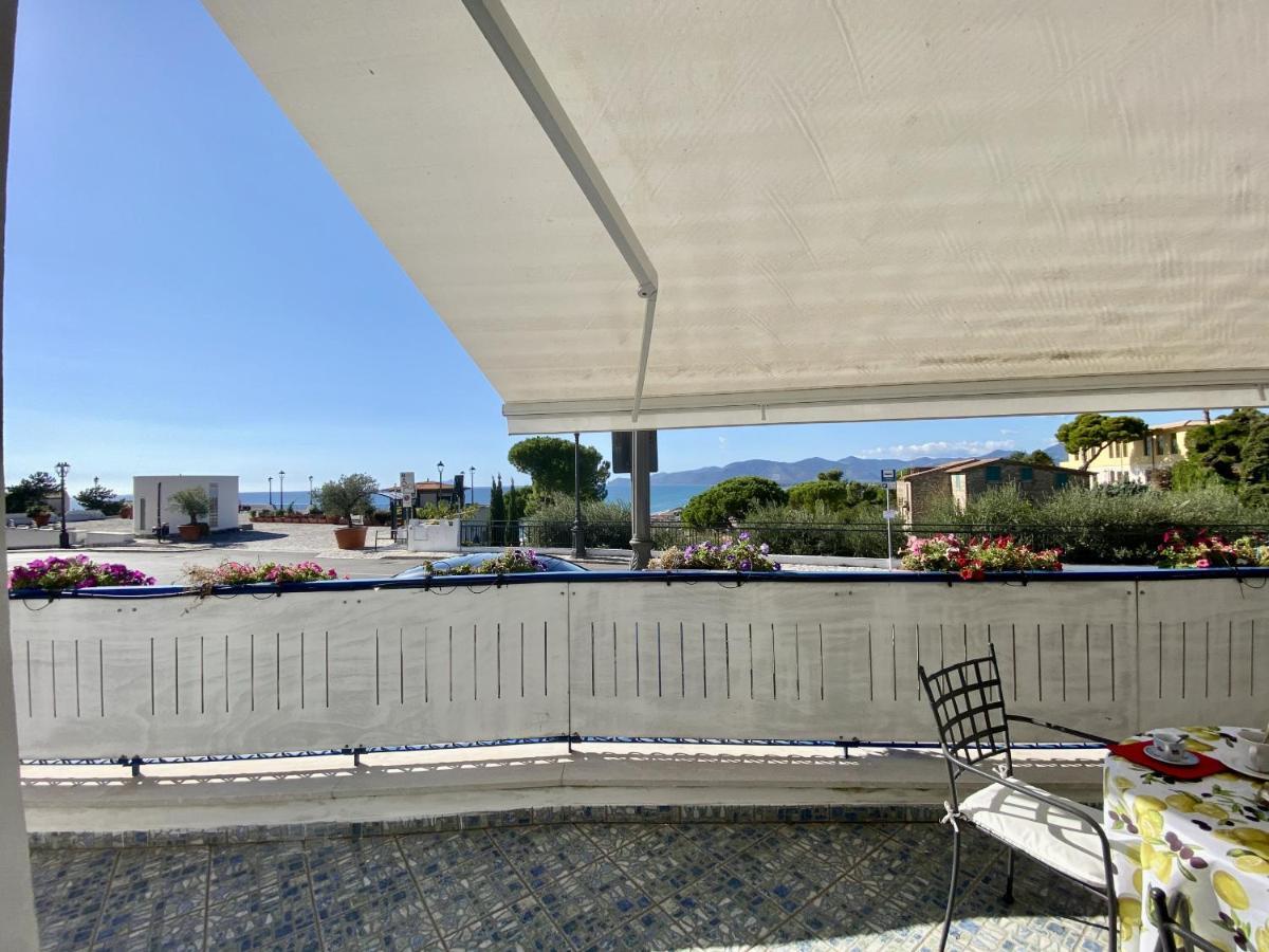 Holidaycasa Mike - Con Terrazzo Vista Mare Sperlonga Ngoại thất bức ảnh