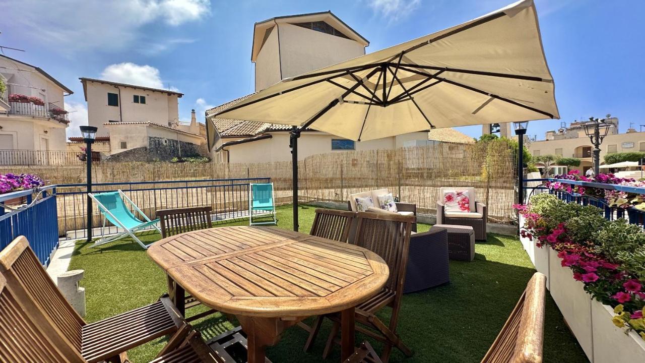 Holidaycasa Mike - Con Terrazzo Vista Mare Sperlonga Ngoại thất bức ảnh
